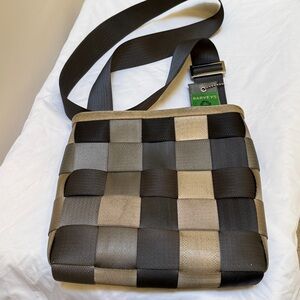 Harveys Vintage - Original Seatbelt Bag Treecycle Crossbody - Multi